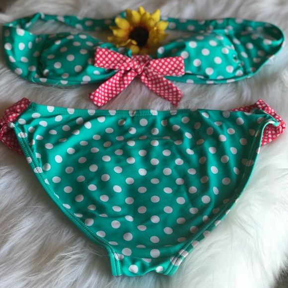 ❗️LAST CHANCE ❗️✅LIKE-NEW Women 2 piece bikini✅ - Picture 3 of 6